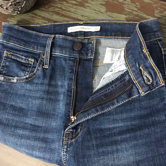 Levi’s Mile High Super Skinny jeans - Picture 6 of 11